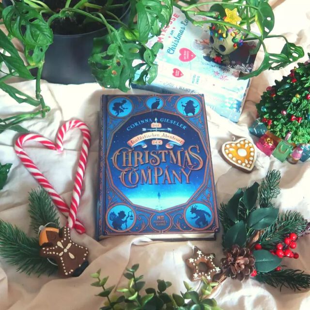 🎄 Happy Christmas Eve 🎄
.
#bookstagram #instabooks #bookphotographie #bibliophile #booktube #TheHappyNovelist #bookiesupport #christmasbooks #weihnachtlichebücher